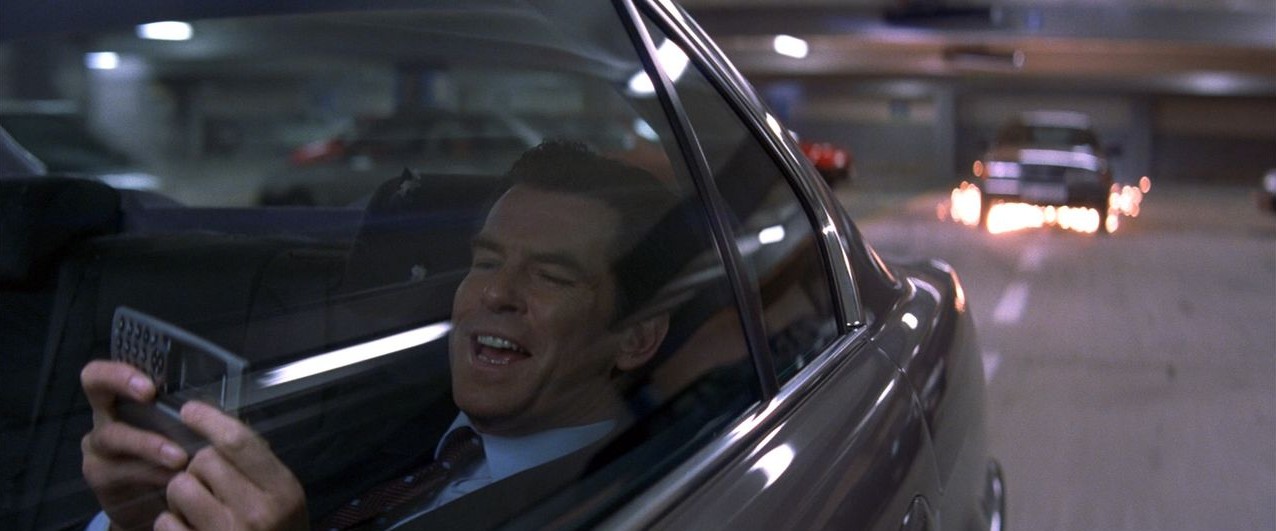 Brosnan smile - Tomorrow Never Dies